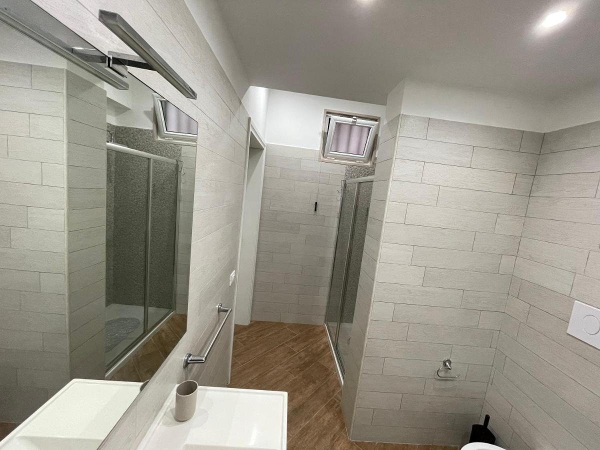 B&B Miramare Suite Borgo 塔兰托 外观 照片